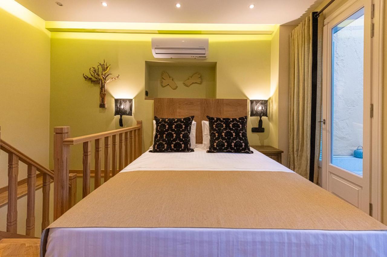 Ipelhome - Plaka Boutique Apartments Atina Dış mekan fotoğraf