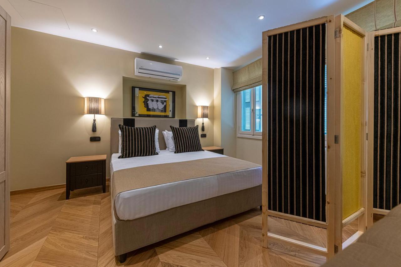 Ipelhome - Plaka Boutique Apartments Atina Dış mekan fotoğraf