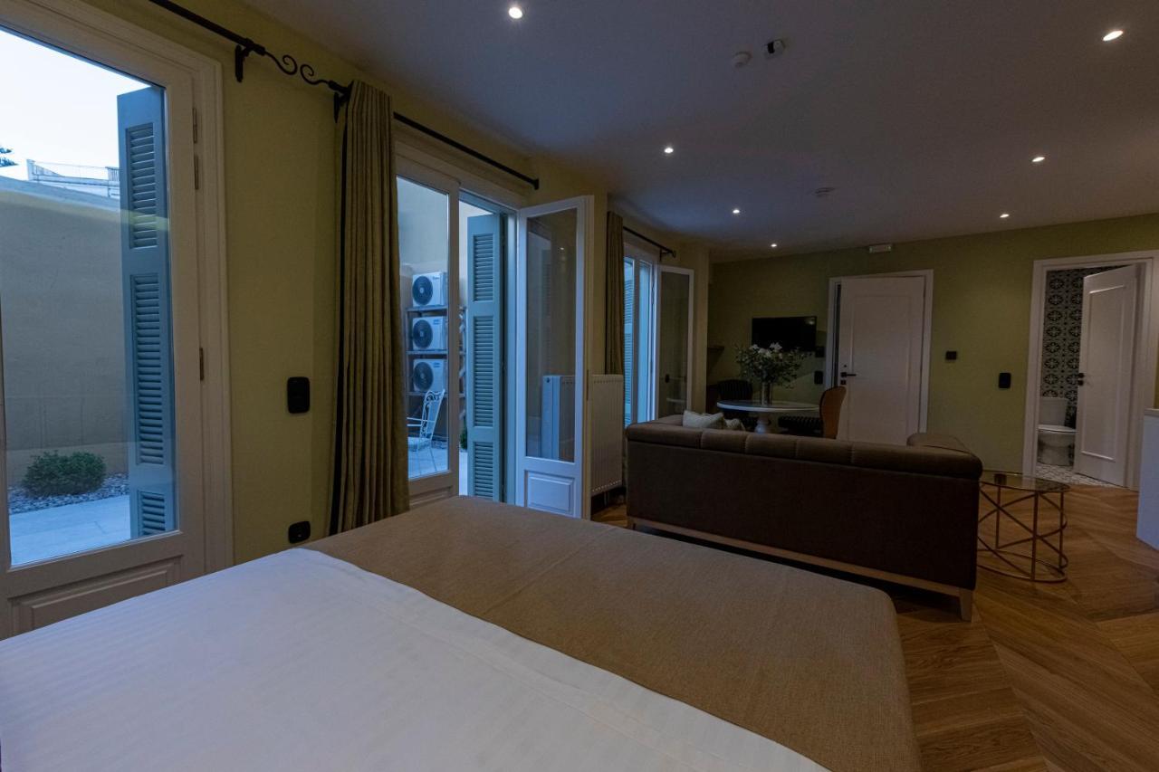 Ipelhome - Plaka Boutique Apartments Atina Dış mekan fotoğraf
