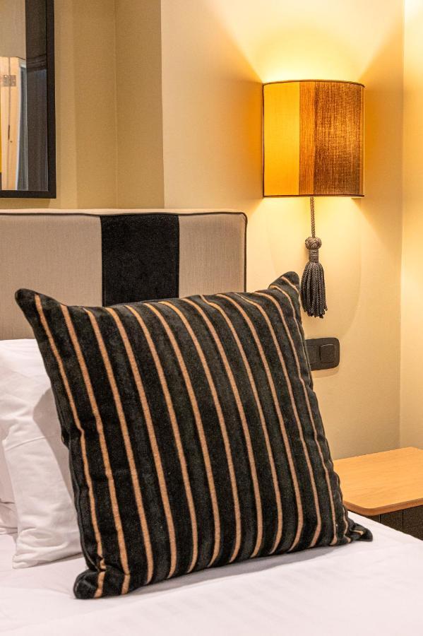 Ipelhome - Plaka Boutique Apartments Atina Dış mekan fotoğraf
