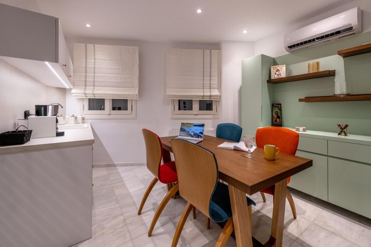 Ipelhome - Plaka Boutique Apartments Atina Dış mekan fotoğraf