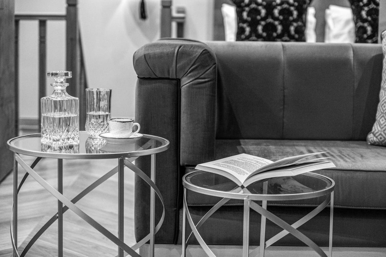 Ipelhome - Plaka Boutique Apartments Atina Dış mekan fotoğraf